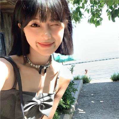 楼外青山